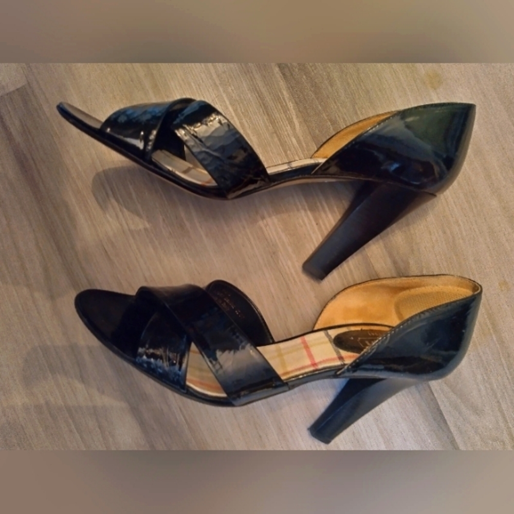 COACH PATENT LEATHER HEELS